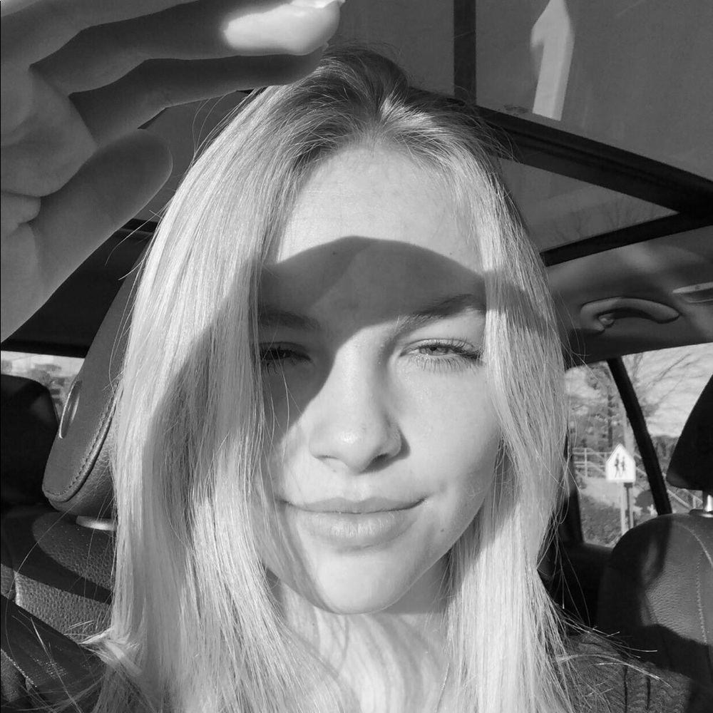 Meet your Posher, Paige